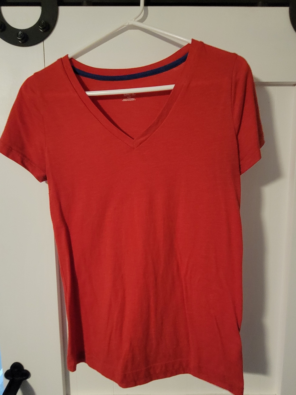 Mossimo Supply Co. Women's V-Neck Short Sleeve Top - Red